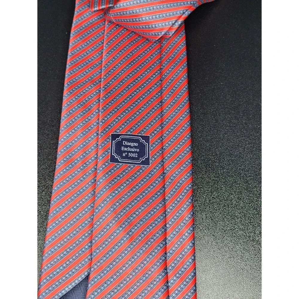 Ermenegildo Zegna Men's Necktie Red Blue Striped Silk 3.75